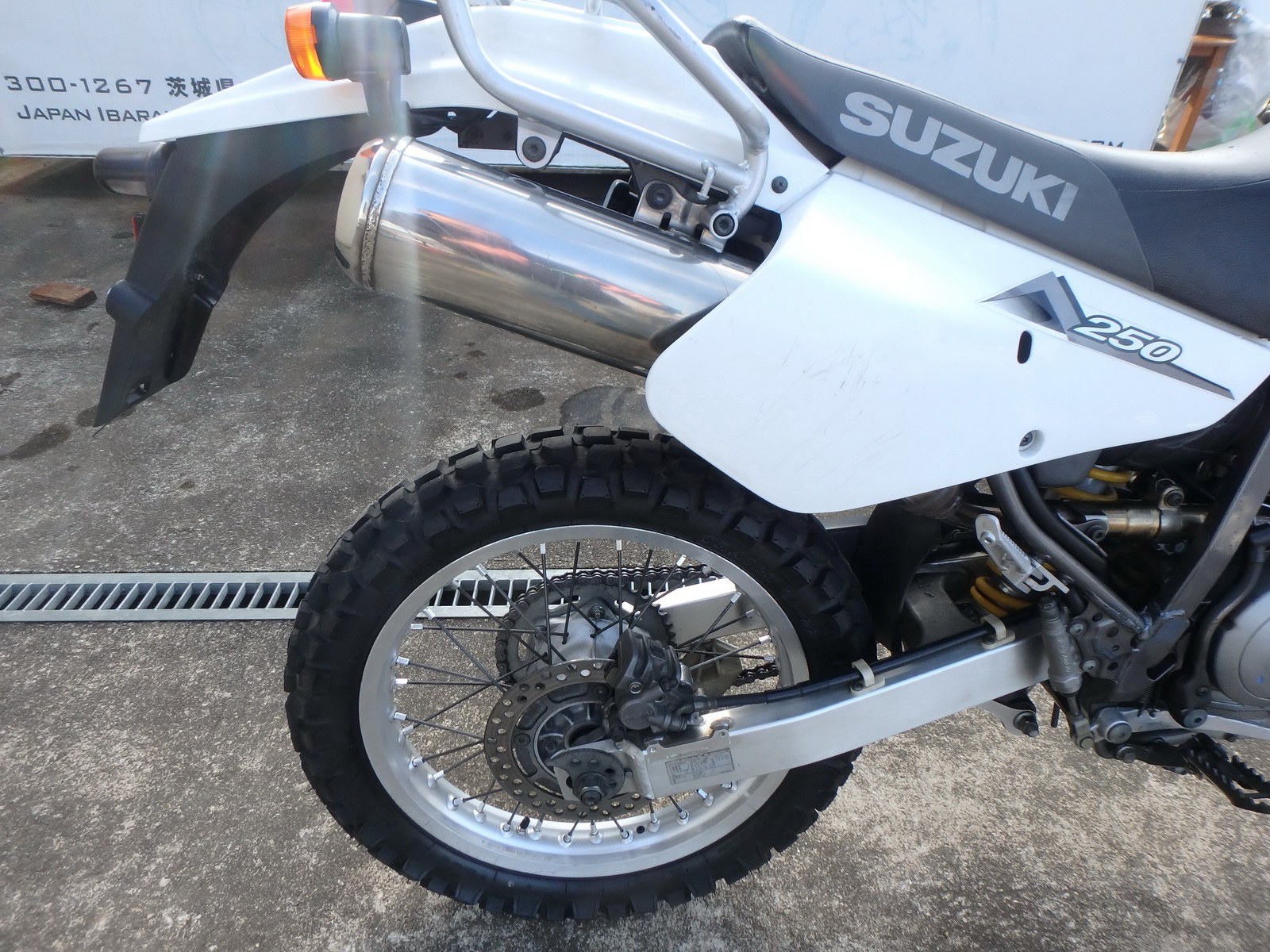    Suzuki Djebel250 GPS 2000  18